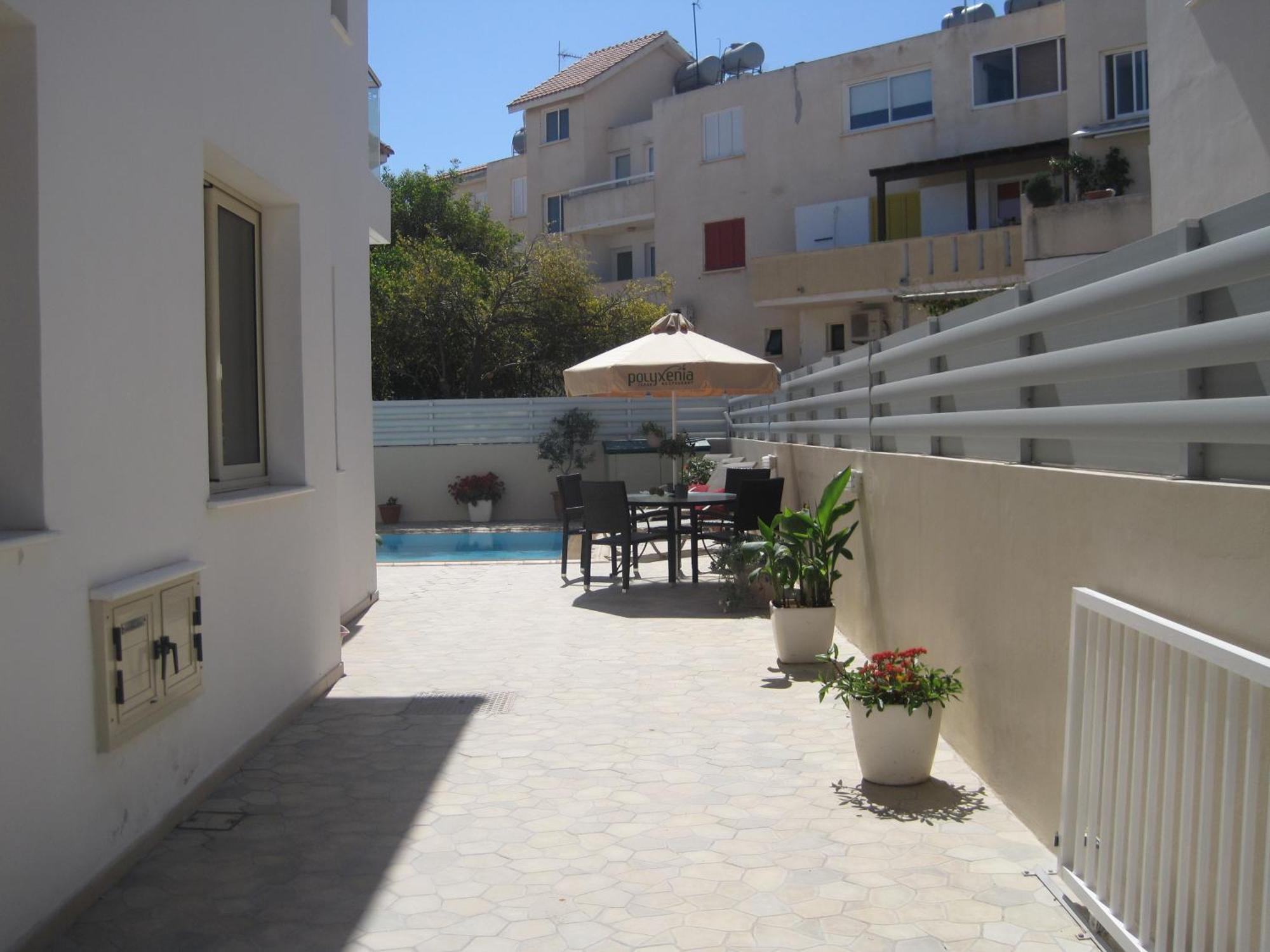 Polyxenia Isaak Luxury Villas And Apartments Protaras Habitación foto