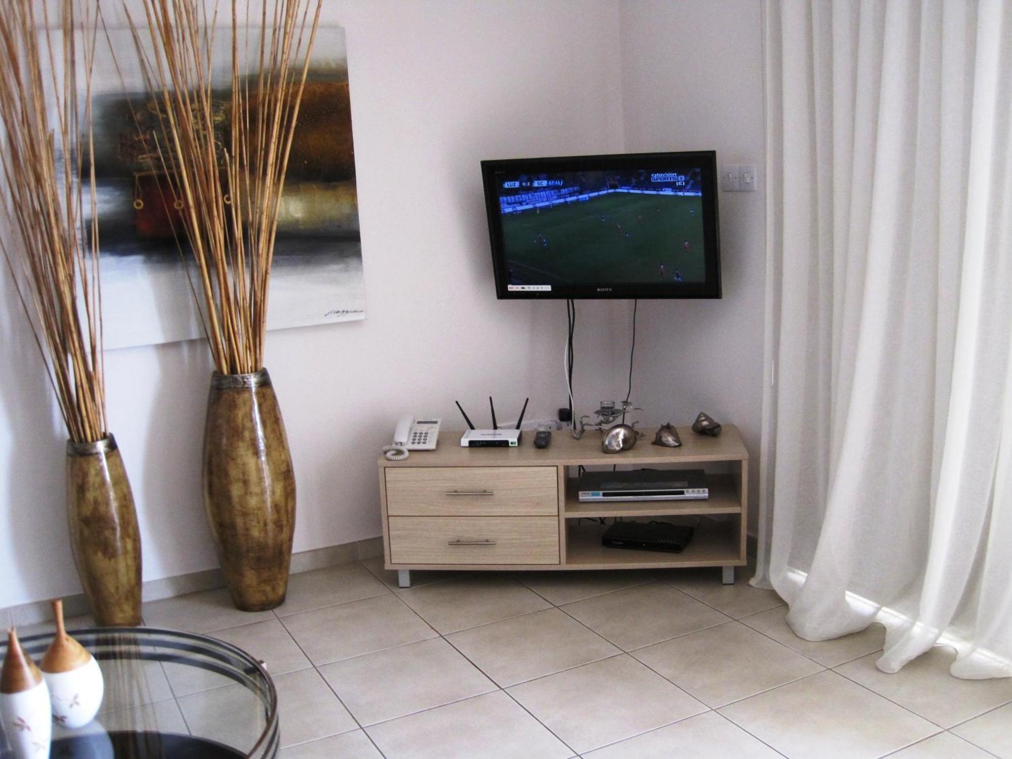 Polyxenia Isaak Luxury Villas And Apartments Protaras Habitación foto